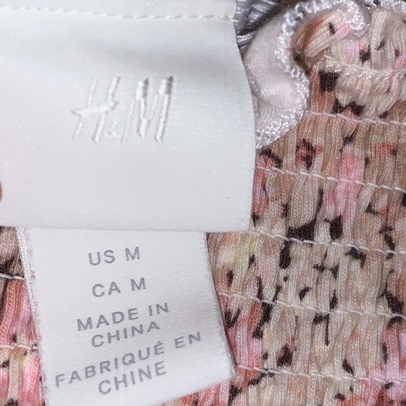 Cropped fitted off the shoulder floral top - Picture 4 of 4